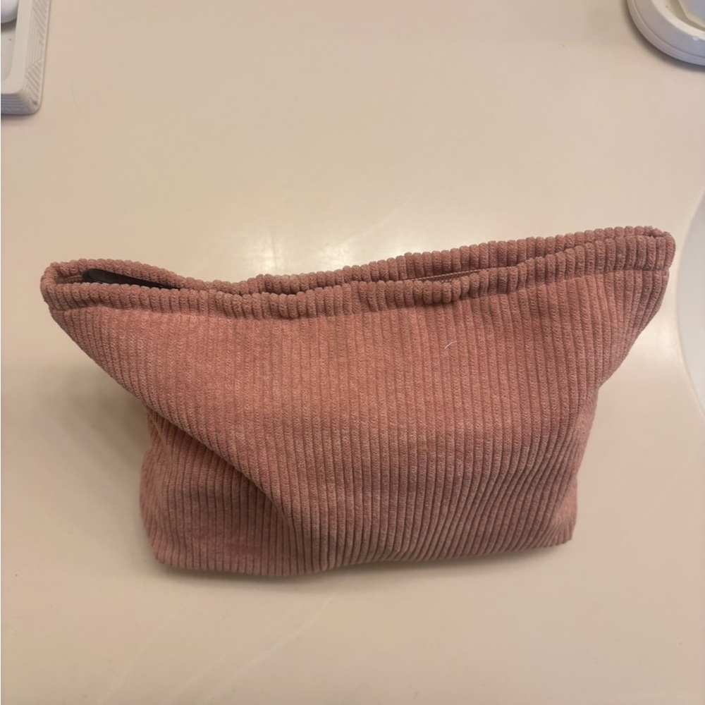Pink Ribbed Cosmetic Pouch - Picture 3 of 3
